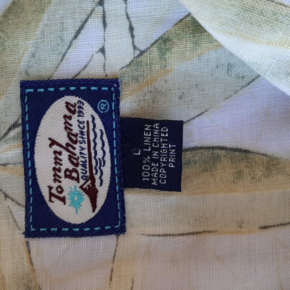 Peaceful Parrot 100% Linen Button-Down Shirt Large - Picture 7 of 7